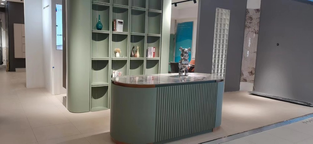 合木木業油櫟木實木板材門墻柜體一體化效果實拍